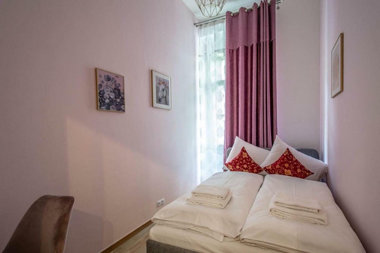 Design 3Bdr Apartment In Residence, Free Parking براغ المظهر الخارجي الصورة