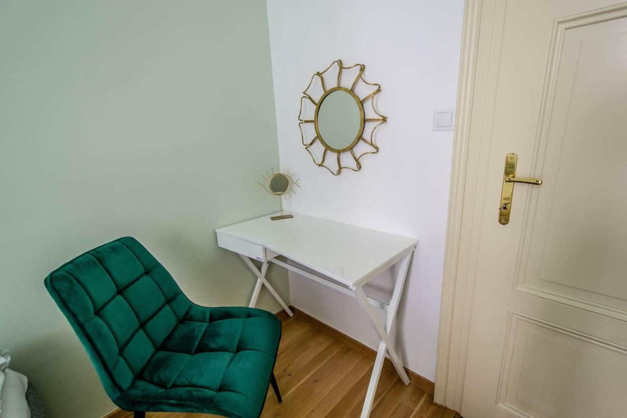 Design 3Bdr Apartment In Residence, Free Parking براغ المظهر الخارجي الصورة