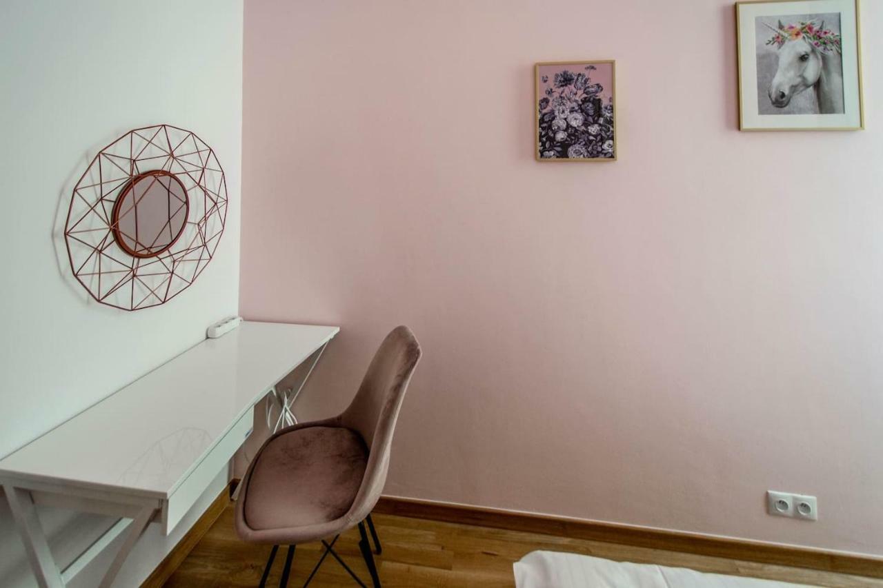 Design 3Bdr Apartment In Residence, Free Parking براغ المظهر الخارجي الصورة