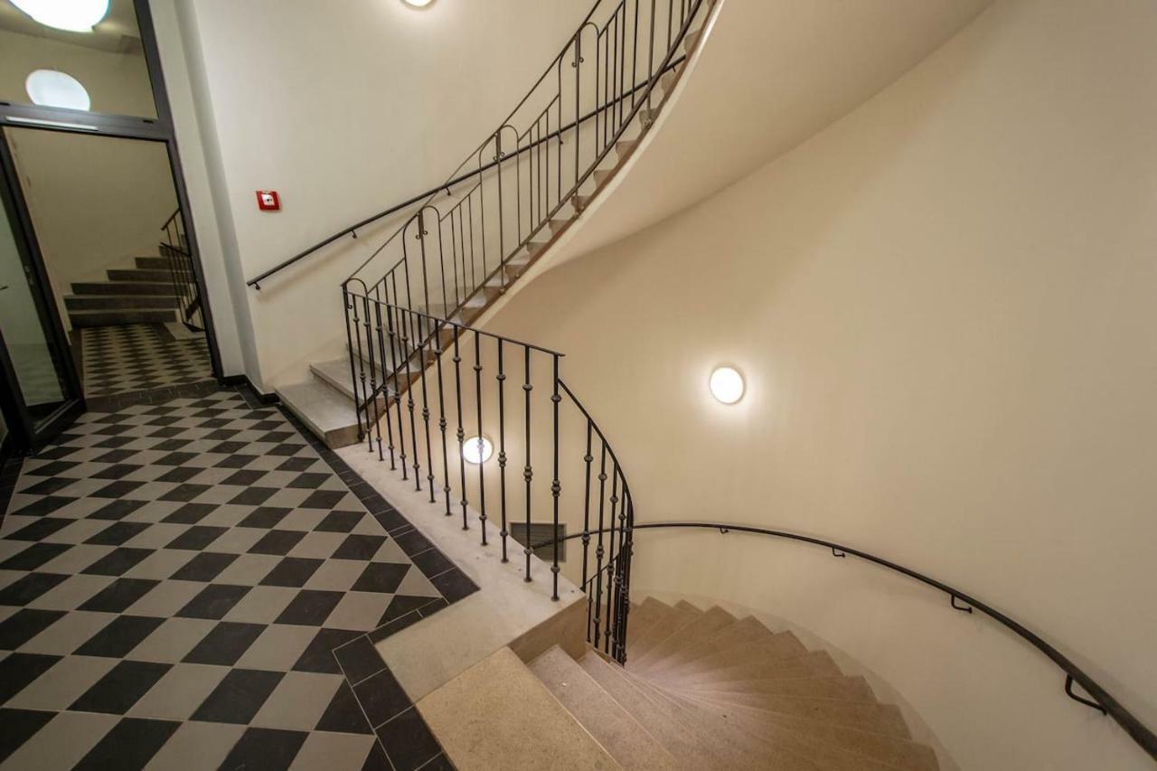 Design 3Bdr Apartment In Residence, Free Parking براغ المظهر الخارجي الصورة